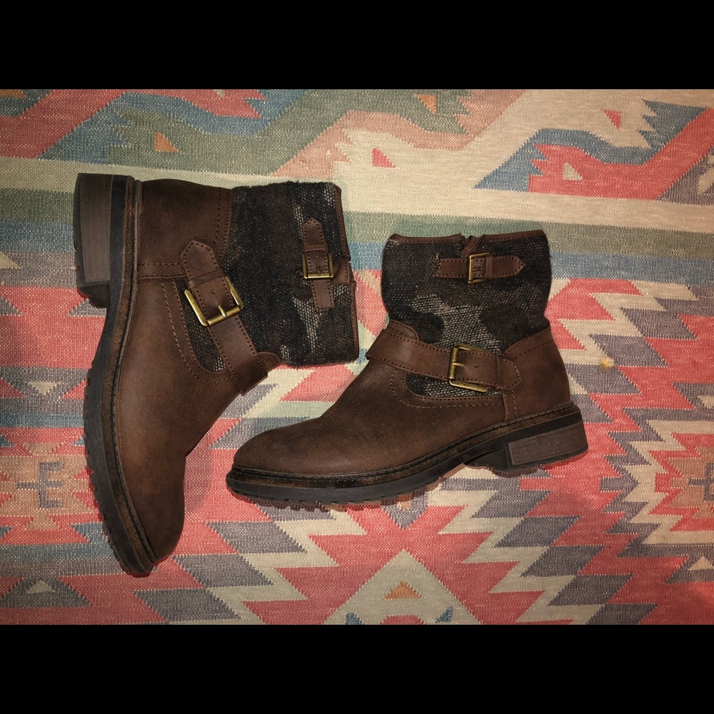 White Mountain Boots